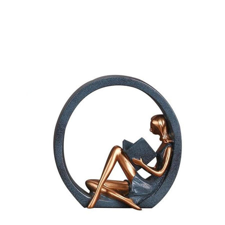 Elevated Expression Sculpture – Artistic Depth For Modern Spaces 1