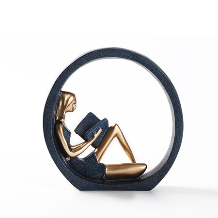 Elevated Expression Sculpture – Artistic Depth For Modern Spaces 5