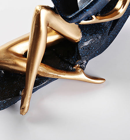 Elevated Expression Sculpture – Artistic Depth For Modern Spaces 7