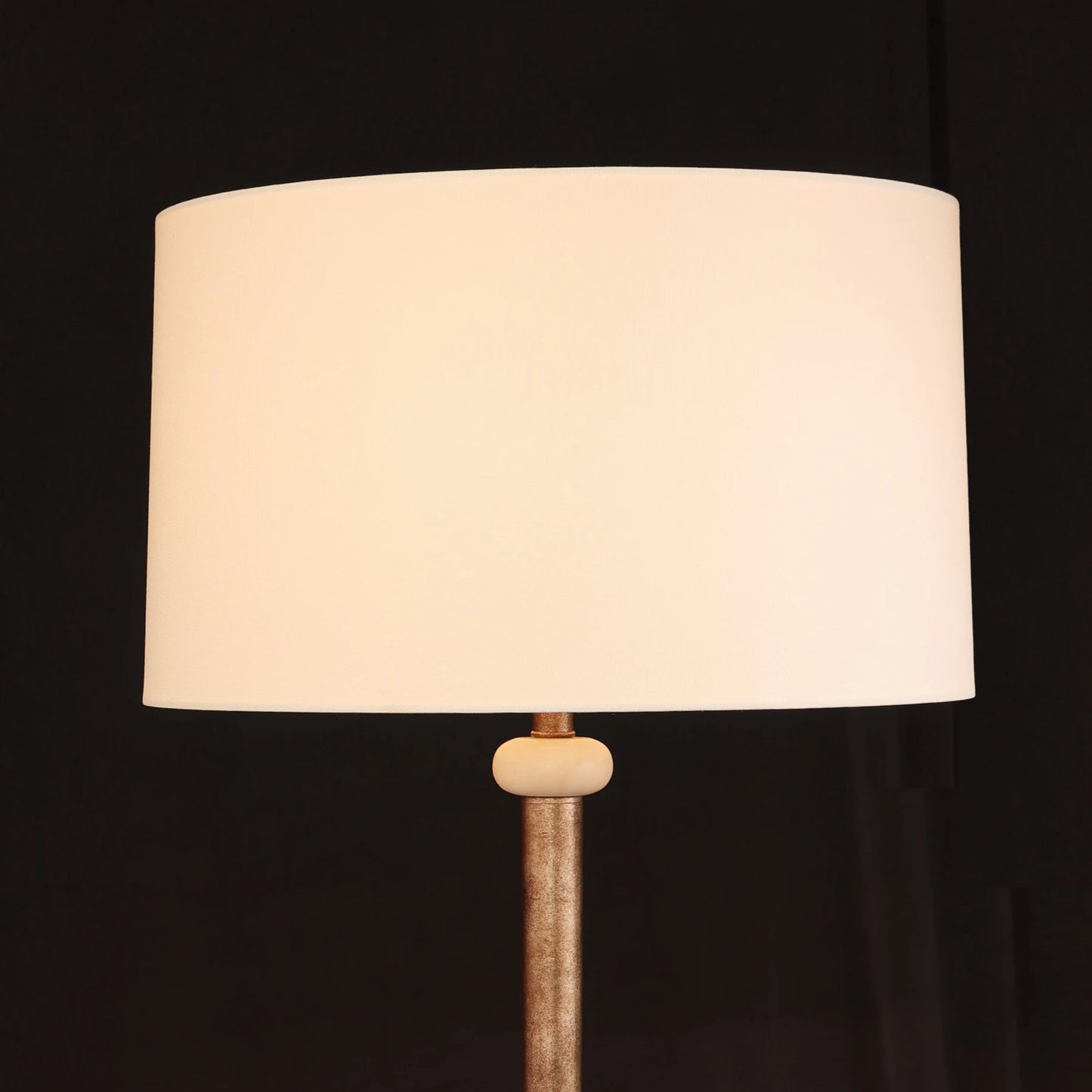 Floor lamp with slim stand