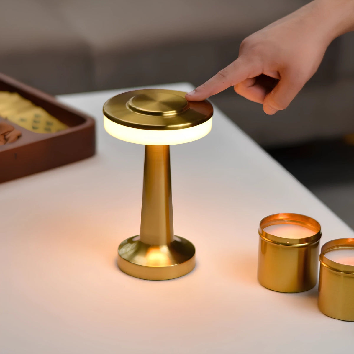 **Retro Bar Table Lamp** – Elegant Illumination for Any Space 5