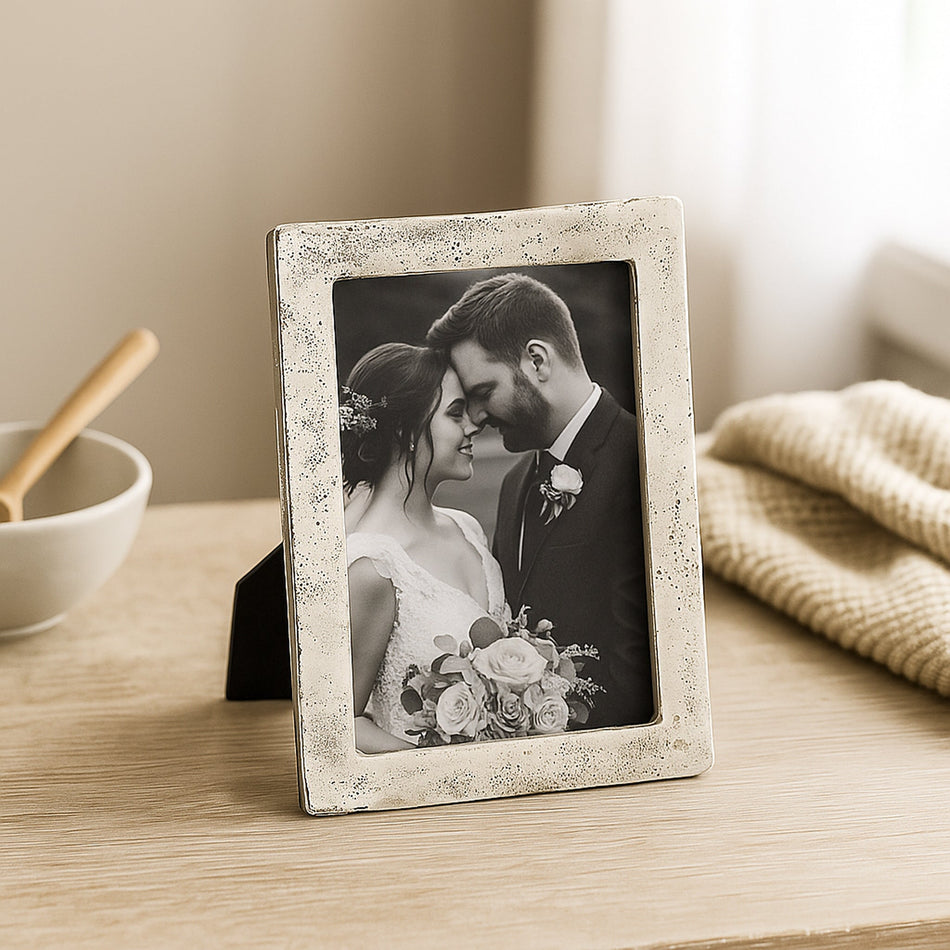 Stafford Metal Photo Frame – Timeless Elegance for Cherished Moments 0