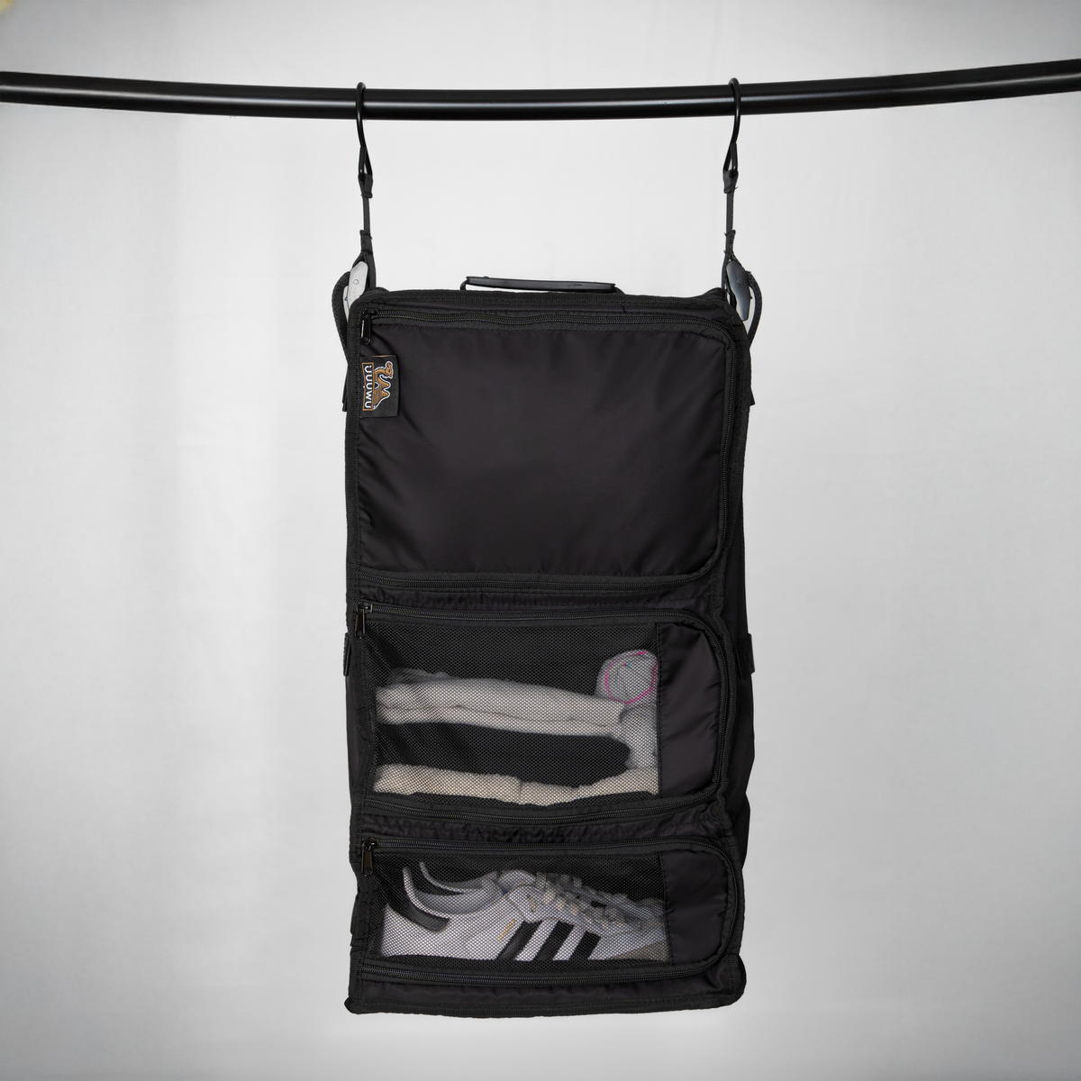 Walkabout Wardrobe Hanging Travel Organiser – Effortless Access For Seamless Packing 0