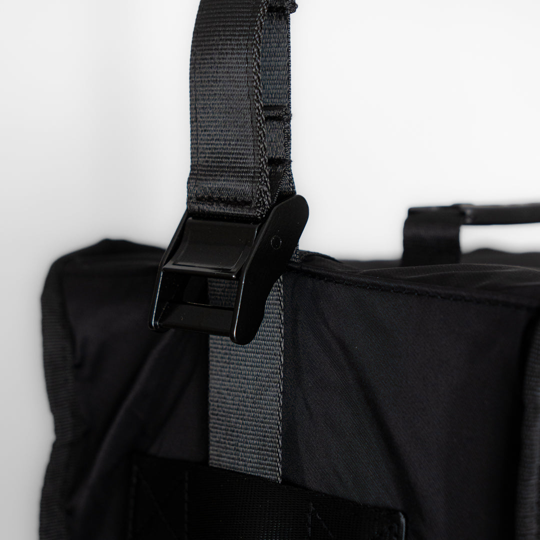 Walkabout Wardrobe Hanging Travel Organiser – Effortless Access For Seamless Packing 5