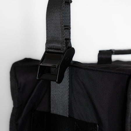 Walkabout Wardrobe Hanging Travel Organiser – Effortless Access For Seamless Packing 5