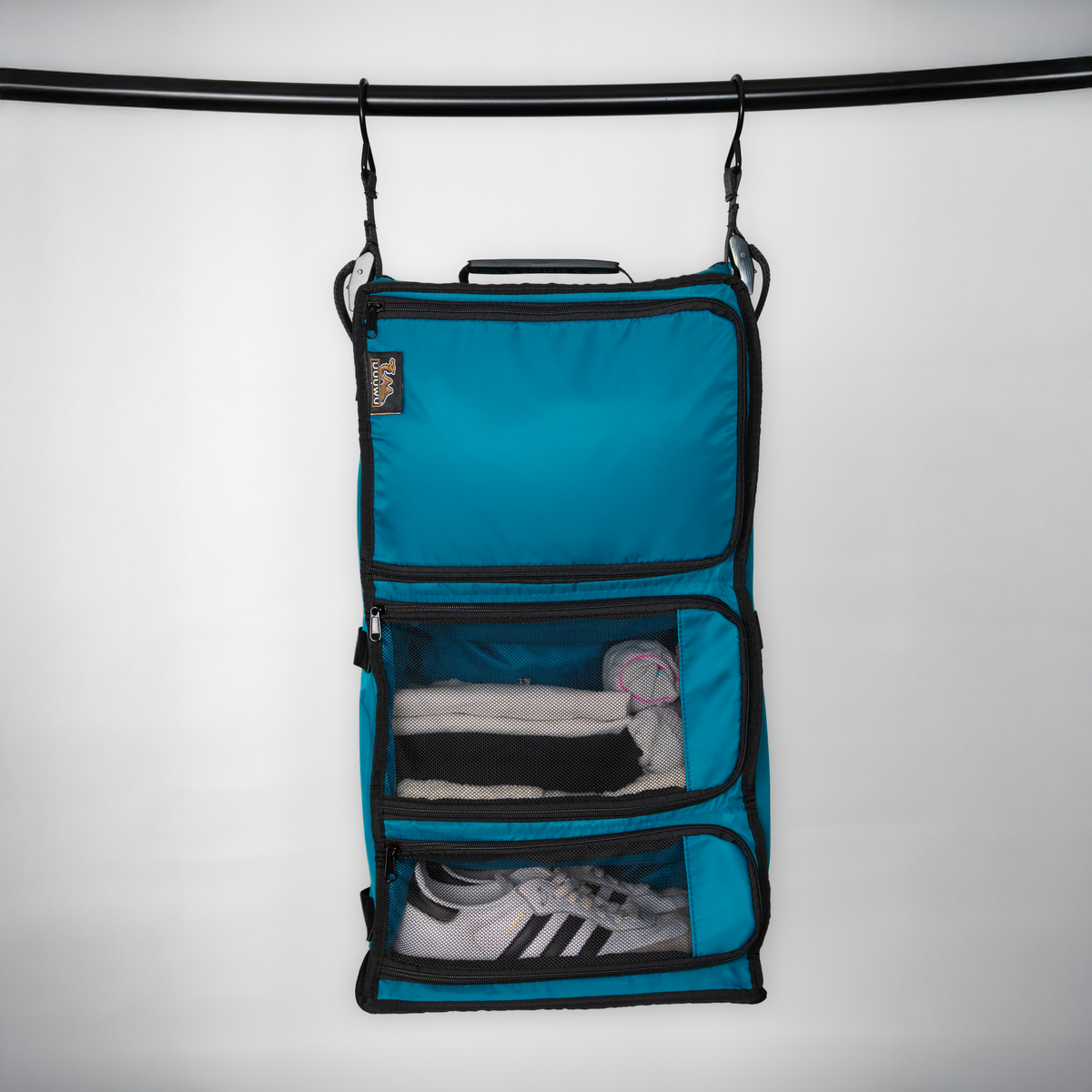 Walkabout Wardrobe Hanging Travel Organiser – Effortless Access For Seamless Packing 8