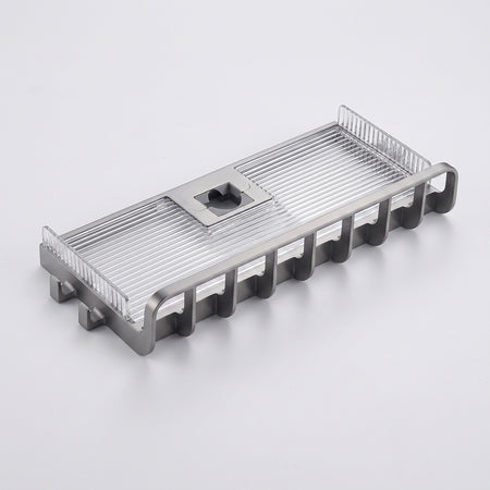 Adjustable metal shower caddy