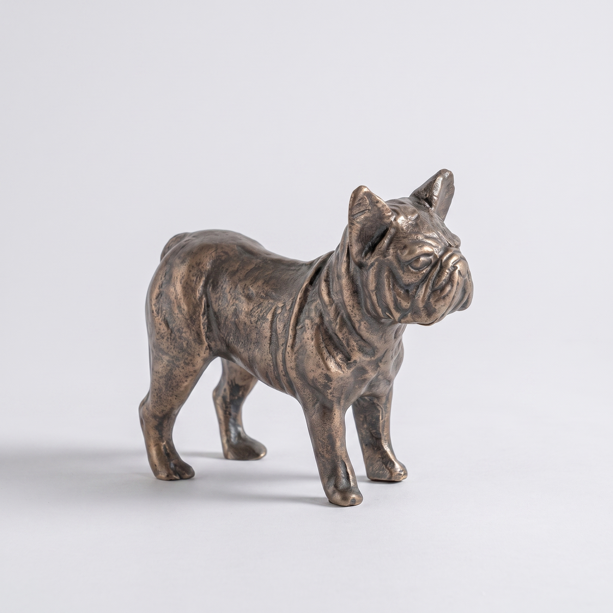 French Bulldog figurine antique bronze packshot