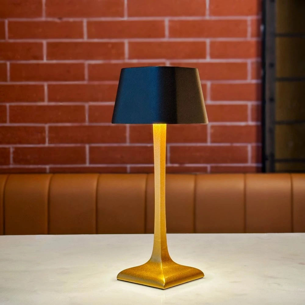 <strong>Eleganza™ Table Lamp</strong> – Stylish Illumination for Any Space 6