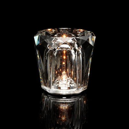 <strong>Gem Light</strong> – Illuminate Your Space with Elegance 3